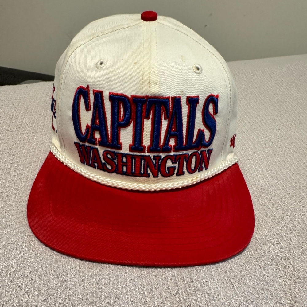 Washington Capitols rope hat one size